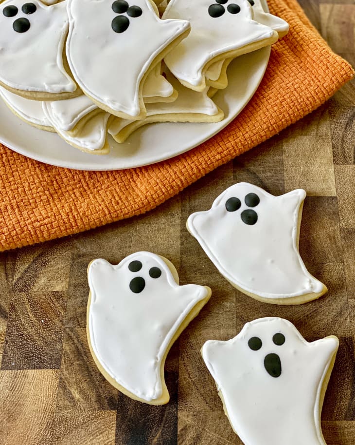 Ghost Cookies (Spooky Halloween Dessert) Kitchn